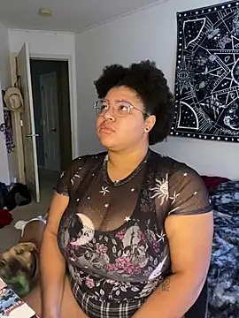 Snapshot of Ectorius chatting on 12.24.24 Ectorius online show from 12.24.24