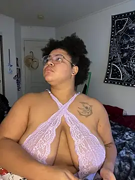 Snapshot of Ectorius chatting on 12.25.24 Ectorius online show from 12.25.24