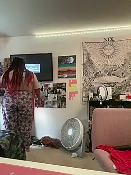 Snapshot of Ectorius chatting on 09.10.25 Ectorius online show from 09.10.25