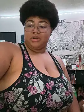 Snapshot of Ectorius chatting on 09.23.25 Ectorius online show from 09.23.25