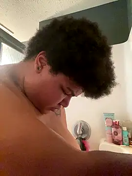 Snapshot of Ectorius chatting on 10.02.25 Ectorius online show from 10.02.25