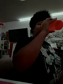 Snapshot of Ectorius chatting on 10.10.25 Ectorius online show from 10.10.25