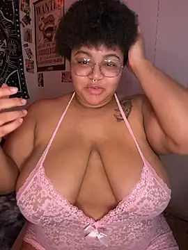 Snapshot of Ectorius chatting on 01.09.26 Ectorius online show from 01.09.26