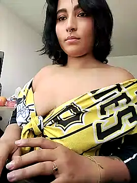 Pauilina online show from 01.08.25