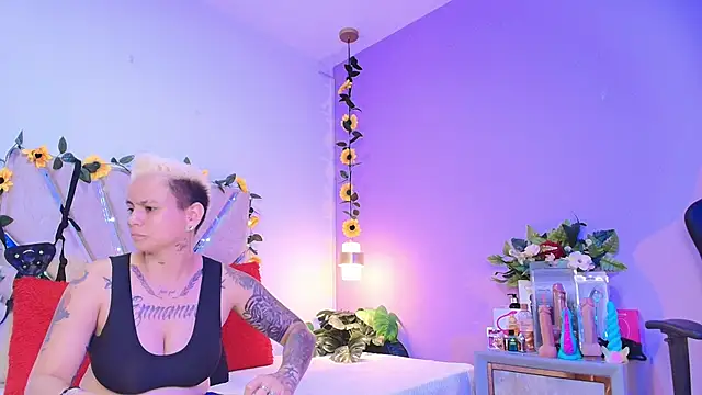 BRITHANY SPARK online show from 05.26.26