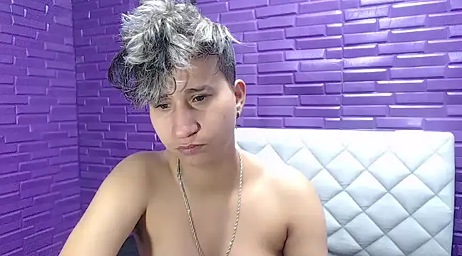 Snapshot of Im_Milan_Rs chatting on 02.21.25 Im Milan Rs online show from 02.21.25