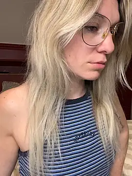 carlaaa online show from 04.17.26