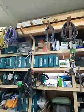 Snapshot of da--------i chatting on 02.15.25 da--------i online show from 02.15.25