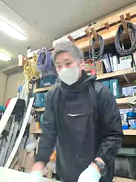 Snapshot of da--------i chatting on 03.07.25 da--------i online show from 03.07.25