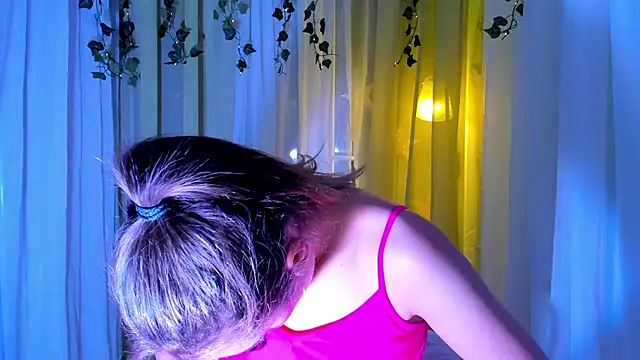 Snapshot of Lioneass chatting on 12.06.24 Lioneass online show from 12.06.24