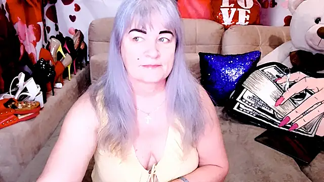 Snapshot of SiberiabBerry chatting on 03.31.26 SiberiabBerry online show from 03.31.26