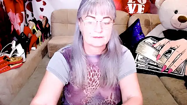 Snapshot of SiberiabBerry chatting on 04.04.26 SiberiabBerry online show from 04.04.26