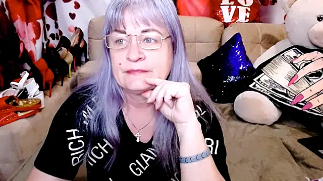 Snapshot of SiberiabBerry chatting on 04.08.26 SiberiabBerry online show from 04.08.26