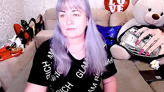 Snapshot of SiberiabBerry chatting on 04.09.26 SiberiabBerry online show from 04.09.26