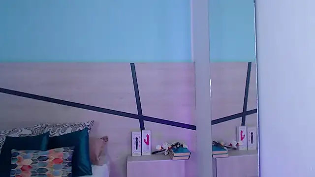 violeta leon online show from 01.05.25