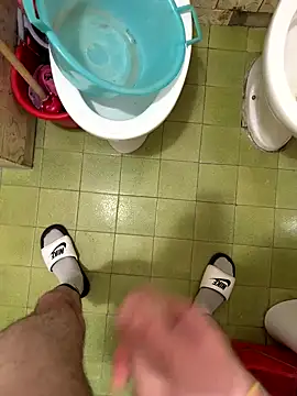 Snapshot of Miky_21 chatting on 09.26.25 Miky 21 online show from 09.26.25