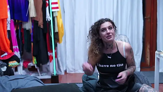 MacTroy online show from 02.10.25