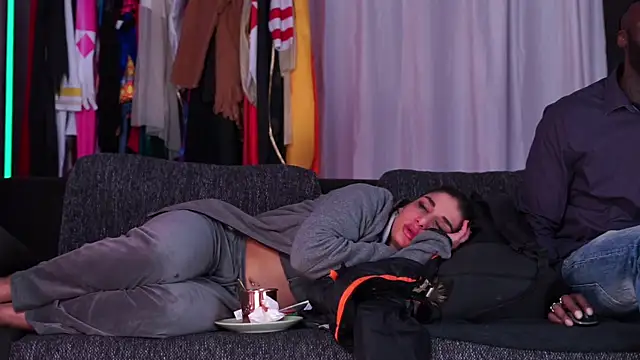 MacTroy online show from 02.22.25