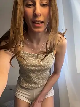 HellPeach online show from 02.25.25