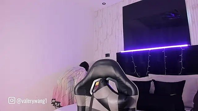 Valery wang online show from 09.11.25