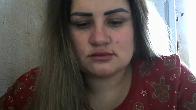 Snapshot of Honeydew-Waves chatting on 12.15.25 Honeydew-Waves online show from 12.15.25