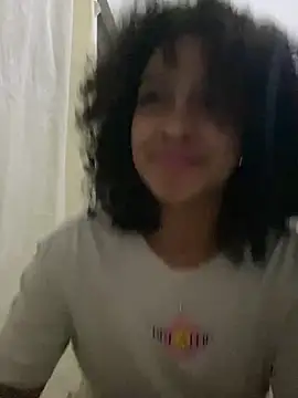 Snapshot of Arteatenea__ chatting on 12.29.24 Arteatenea online show from 12.29.24