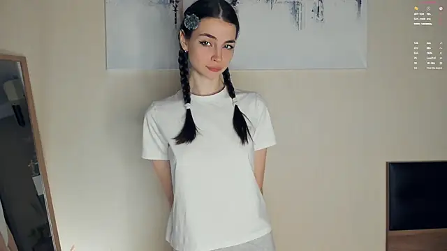 MaryJacksoon online show from 04.12.26