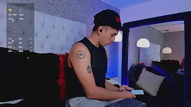 OliverSilverr online show from 02.23.25