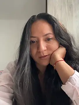 Snapshot of mariamulata chatting on 03.24.26 mariamulata online show from 03.24.26