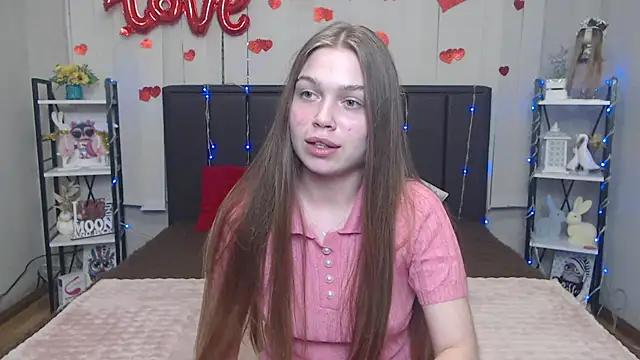 LaraPika online show from 05.11.26