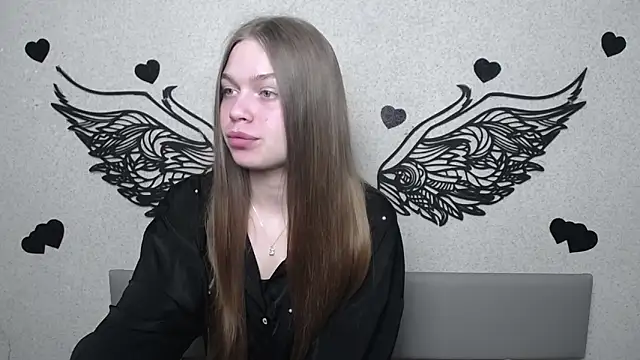 LaraPika online show from 05.13.26