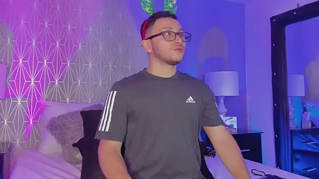 RicharKeat online show from 12.20.24