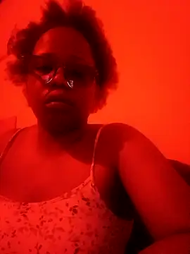 SWEETCLITYxxx online show from 11.29.25