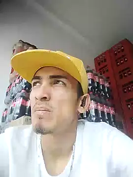 jeremy scott online show from 01.31.25