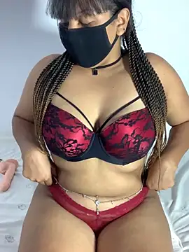 Snapshot of Jeroliee_viyana chatting on 09.15.25 Jeroliee viyana online show from 09.15.25