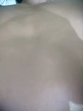 Snapshot of indiancouple09 chatting on 01.30.25 indiancouple09 online show from 01.30.25