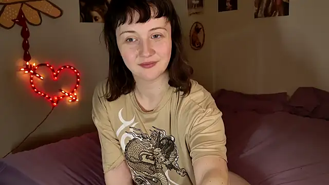 cherrysaturn online show from 02.13.26