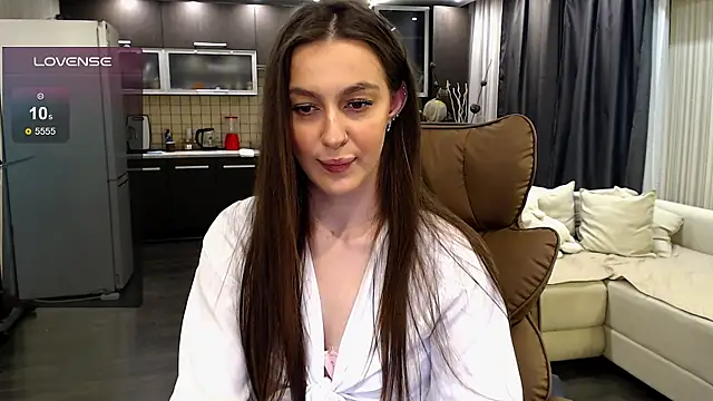 Snapshot of Doll_Jasmine_ chatting on 06.03.26 Doll Jasmine online show from 06.03.26