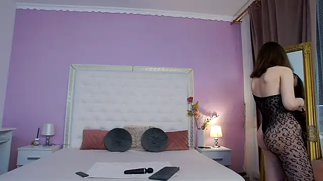 Snapshot of Lenna_Paul chatting on 03.06.26 Lenna Paul online show from 03.06.26