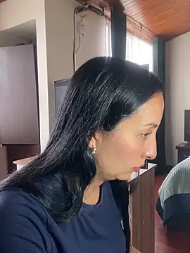 Snapshot of yaralyminjo2 chatting on 01.24.25 yaralyminjo2 online show from 01.24.25