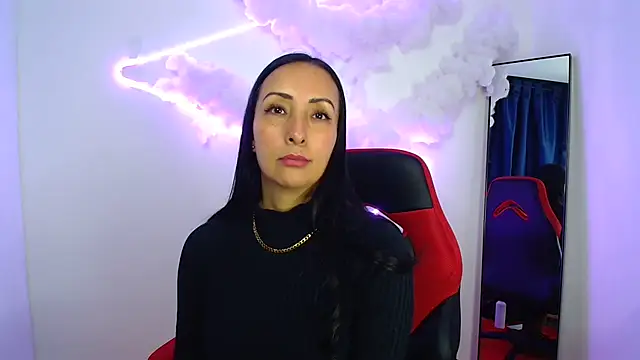 Snapshot of yaralyminjo2 chatting on 02.10.25 yaralyminjo2 online show from 02.10.25