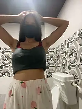 Snapshot of Pie066_ chatting on 12.22.24 Pie066 online show from 12.22.24