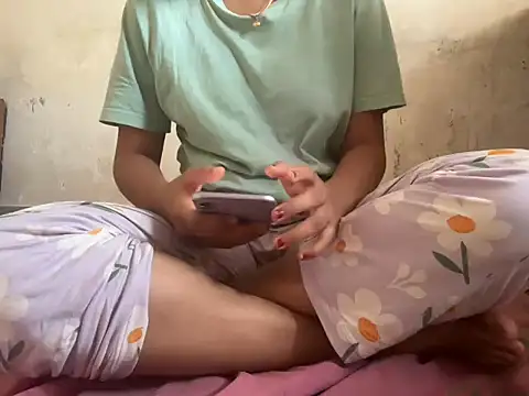 Snapshot of Pie066_ chatting on 09.24.25 Pie066 online show from 09.24.25