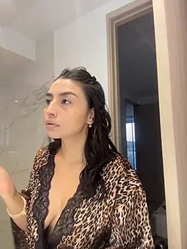 Snapshot of Gia_Ferh chatting on 06.23.26 Gia Ferh online show from 06.23.26
