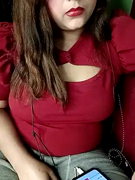 Snapshot of Sexy_Queen6 chatting on 02.24.25 Sexy Queen6 online show from 02.24.25