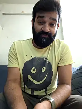 Snapshot of Fun_Guuy chatting on 12.02.24 Fun Guuy online show from 12.02.24