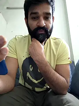 Snapshot of Fun_Guuy chatting on 12.17.24 Fun Guuy online show from 12.17.24