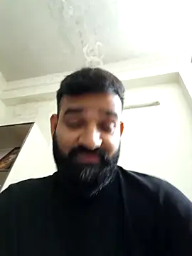 Snapshot of Fun_Guuy chatting on 01.01.25 Fun Guuy online show from 01.01.25