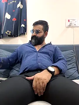 Fun Guuy online show from 04.15.26