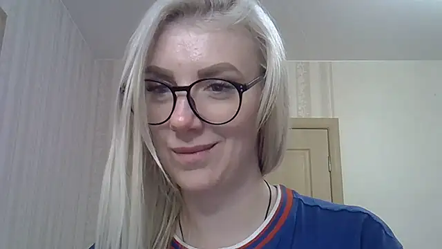 Snapshot of Pabonya91 chatting on 02.25.25 Pabonya91 online show from 02.25.25